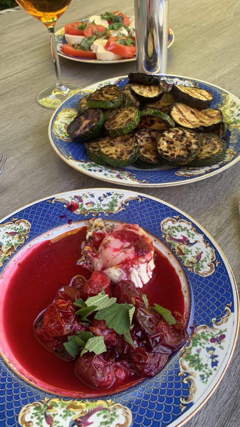 Goats cheese & cherries starter
